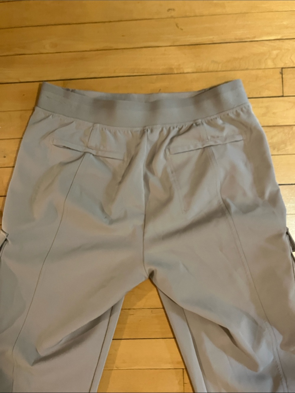 Athleta Endless Cargo Pants in Taupe Brown Size 12 Tapered Athleisure Relaxed - Picture 14 of 15